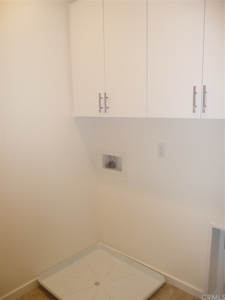 81 Savannah Lake Forest, CA 92630 - Photo 21 of 43