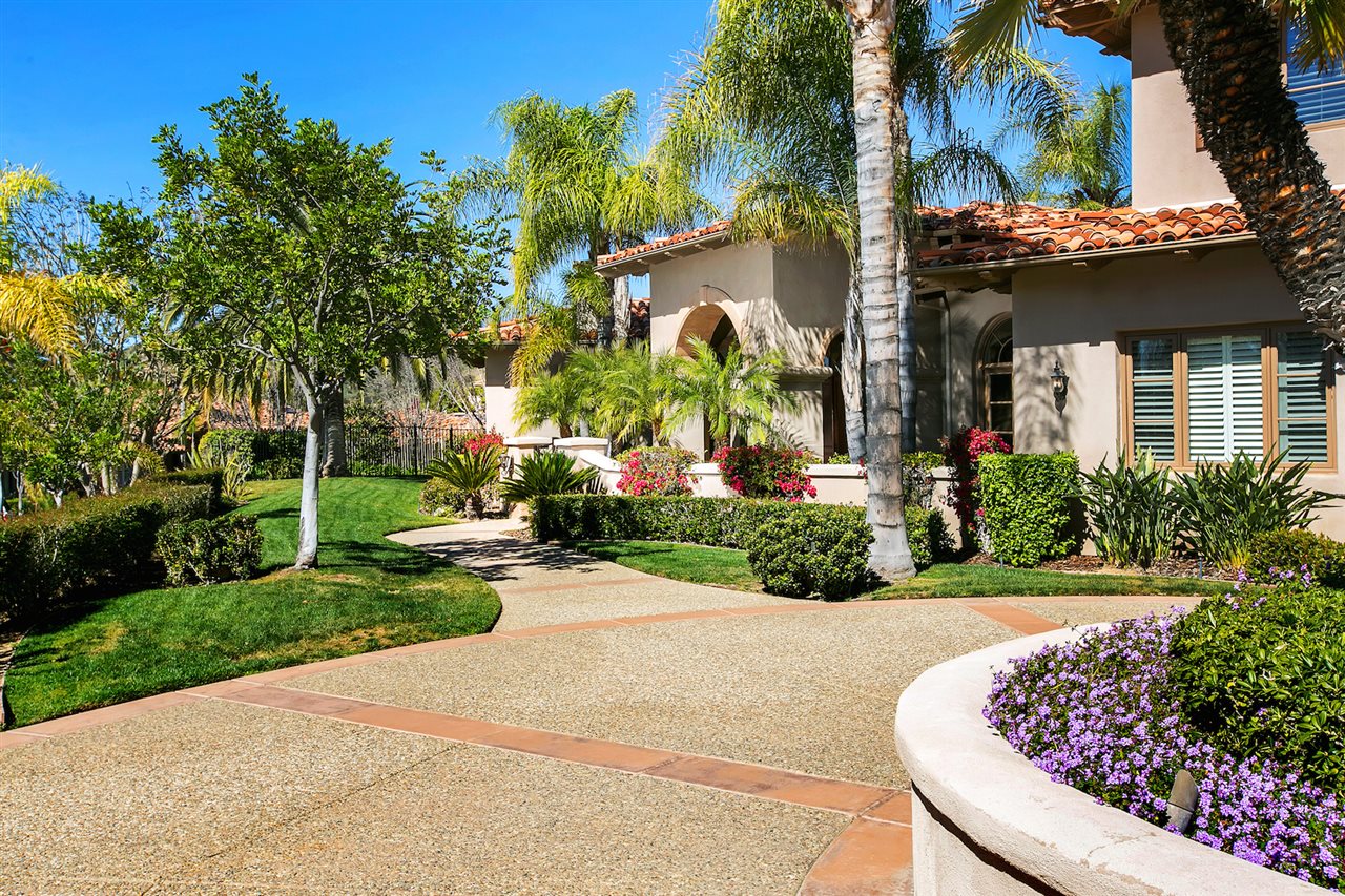 14350 Ciera Court Poway, CA 92064 - Photo 2 of 22