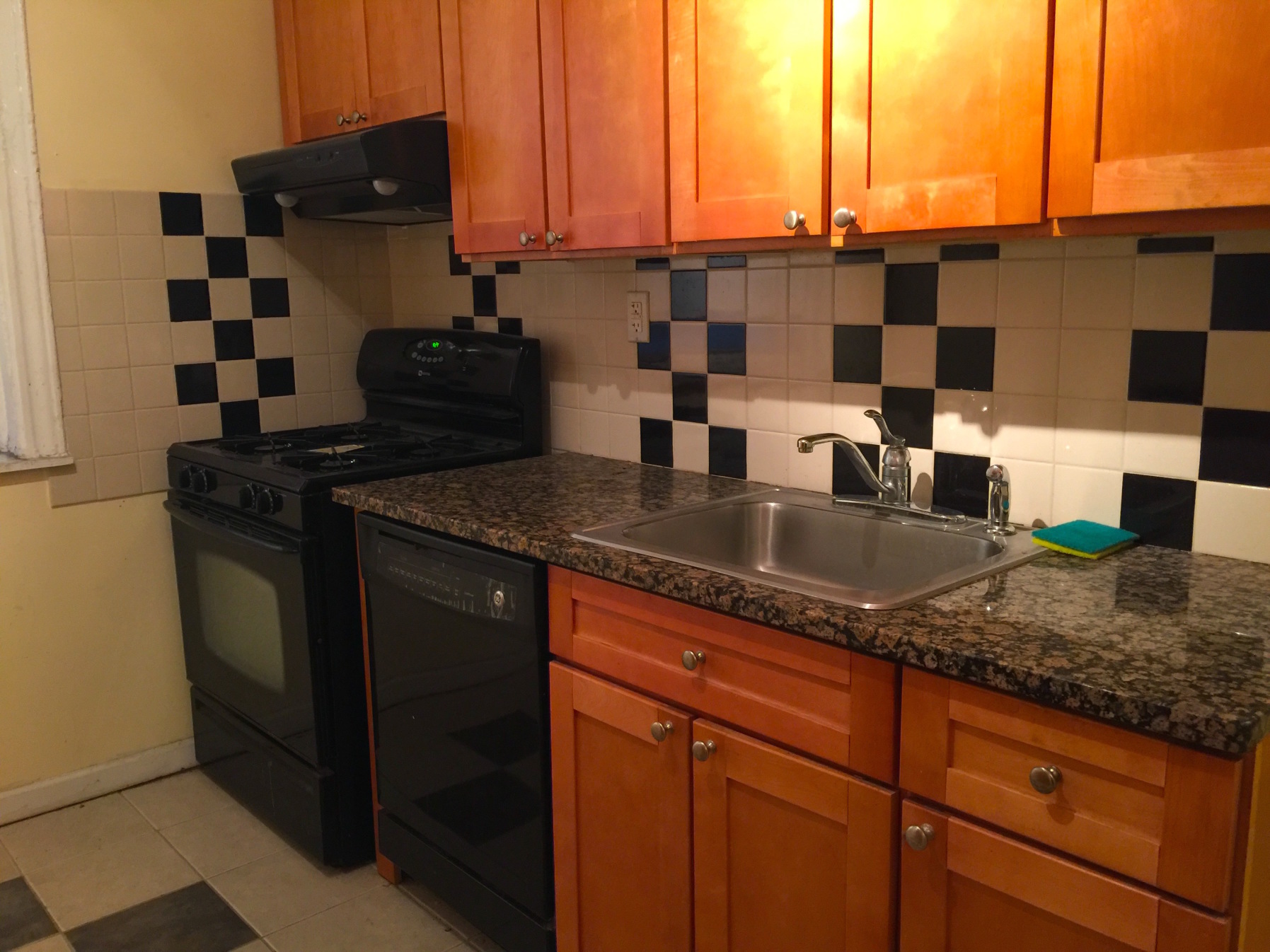 996 Carroll Street, Unit 1R Brooklyn, NY 11225 - Photo 9 of 13