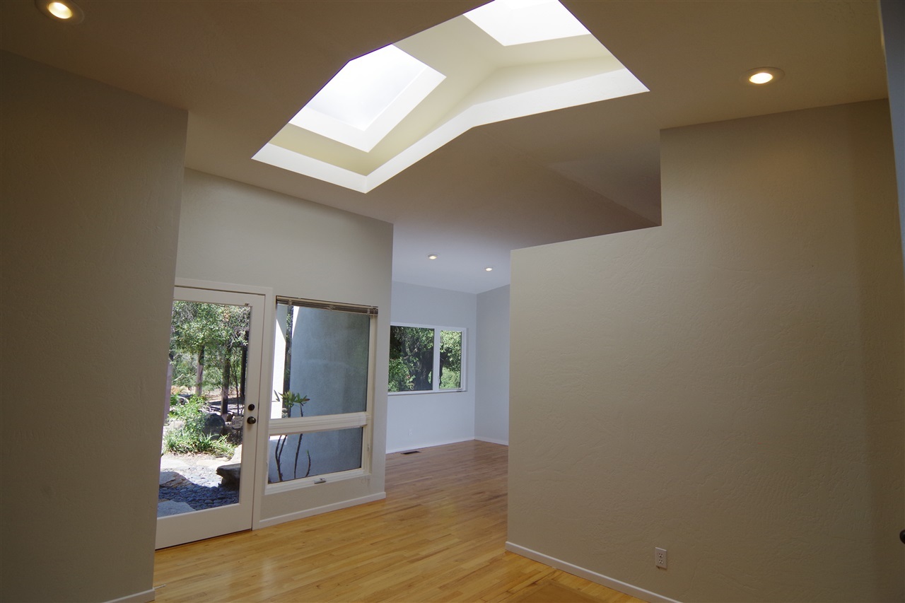 28628 Lilac Road Valley Center, CA 92082 - Photo 5 of 25