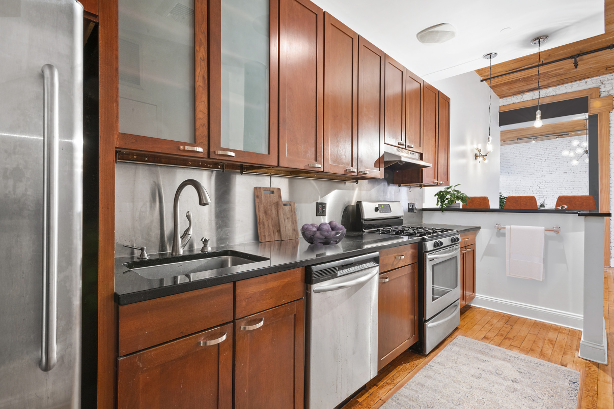 138 Broadway, Unit 3B Brooklyn, NY 11211 - Photo 8 of 13