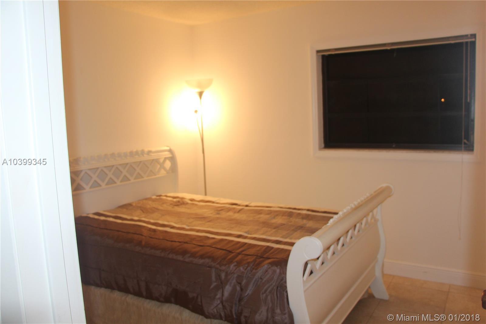 4716 Southwest 67th Avenue, Unit D1 Miami, FL 33155 - Photo 10 of 18