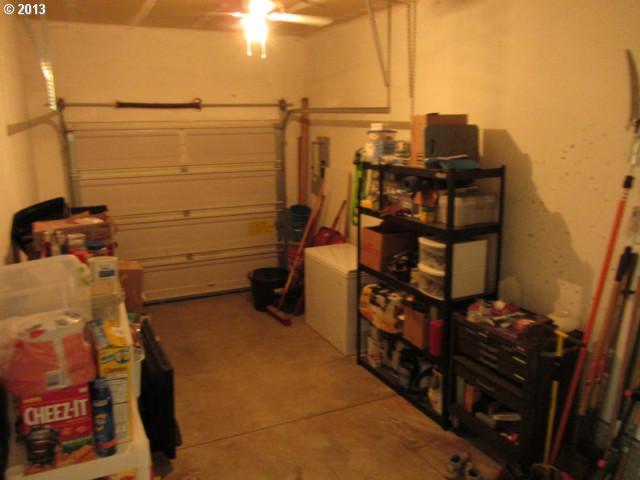 5508 Southeast Knapp Street Portland, OR 97206 - Photo 13 of 13