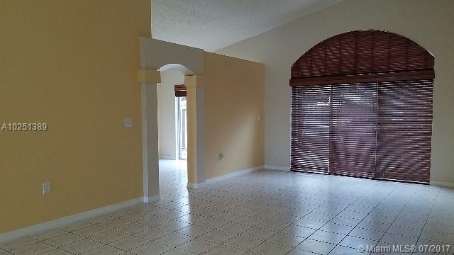 15856 Southwest 85th Street Miami, FL 33193 - Photo 8 of 10