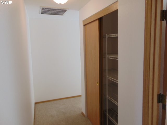 1414 Brandt Road, Unit 14 Vancouver, WA 98661 - Photo 25 of 32