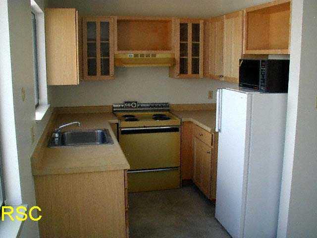 2959 Mesa Road, Unit D Colorado Springs, CO 80904 - Photo 3 of 5