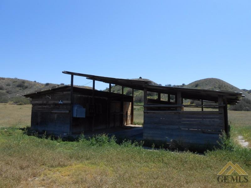 2400 Santa Barbara Canyon Road Maricopa, CA 93252 - Photo 7 of 20 Gallery Image 7