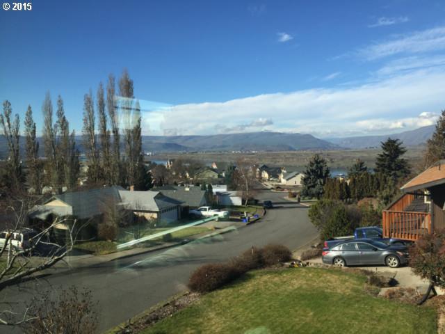 534 Summit Ridge Drive The Dalles, OR 97058 - Photo 3 of 16 Gallery Image 3