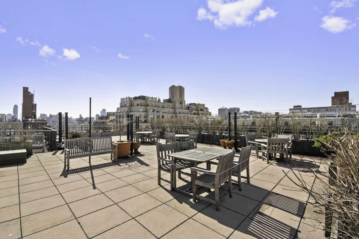 176 West 87th Street, Unit 5D Manhattan, NY 10024 - Photo 6 of 8