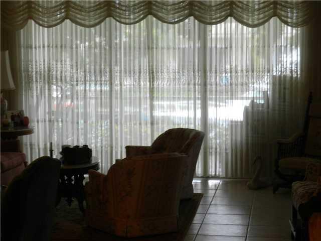 3165 Northeast 48th Court, Unit 107 Lighthouse Point, FL 33064 - Photo 5 of 10