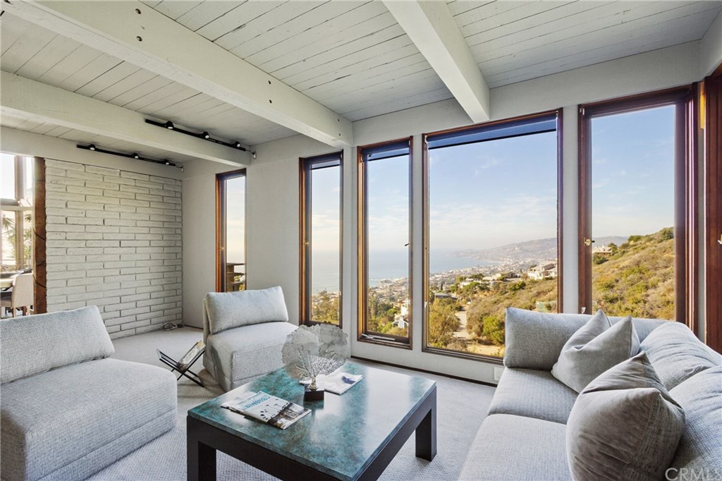 2480 Iris Way Laguna Beach, CA 92651 - Photo 9 of 19