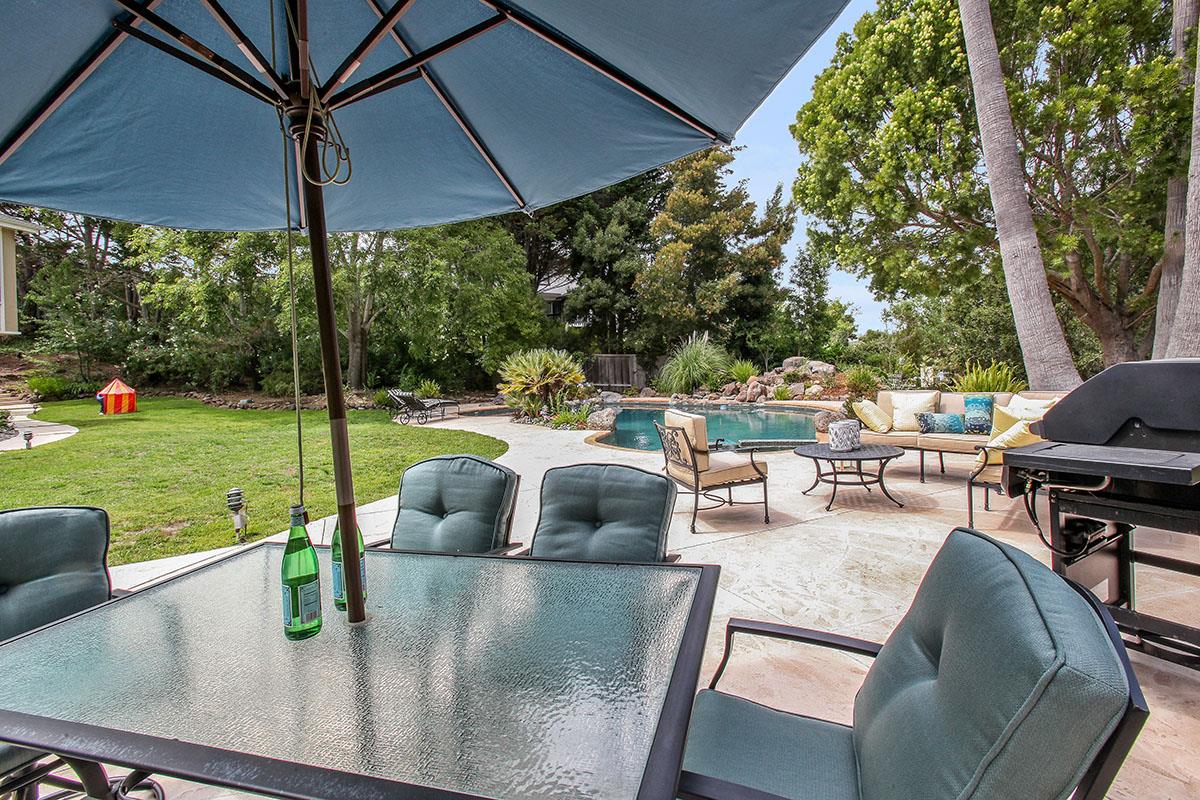 760 Darrell Road Hillsborough, CA 94010 - Photo 81 of 98