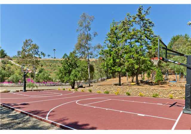 14544 Millards Road Poway, CA 92064 - Photo 20 of 25