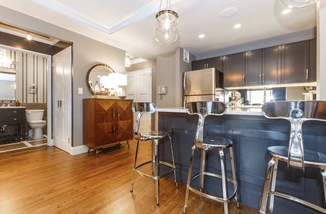 447 West 45th Street, Unit 7E Manhattan, NY 10036 - Photo 5 of 9