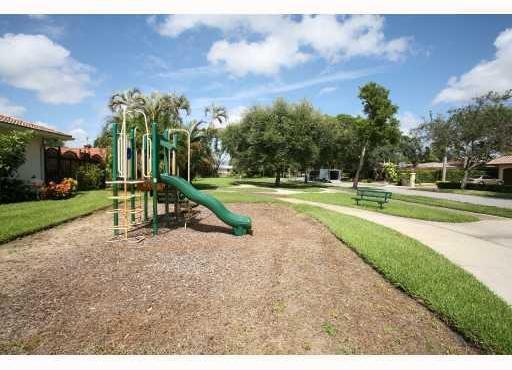 7020 Gleneagle Drive Miami Lakes, FL 33014 - Photo 15 of 15