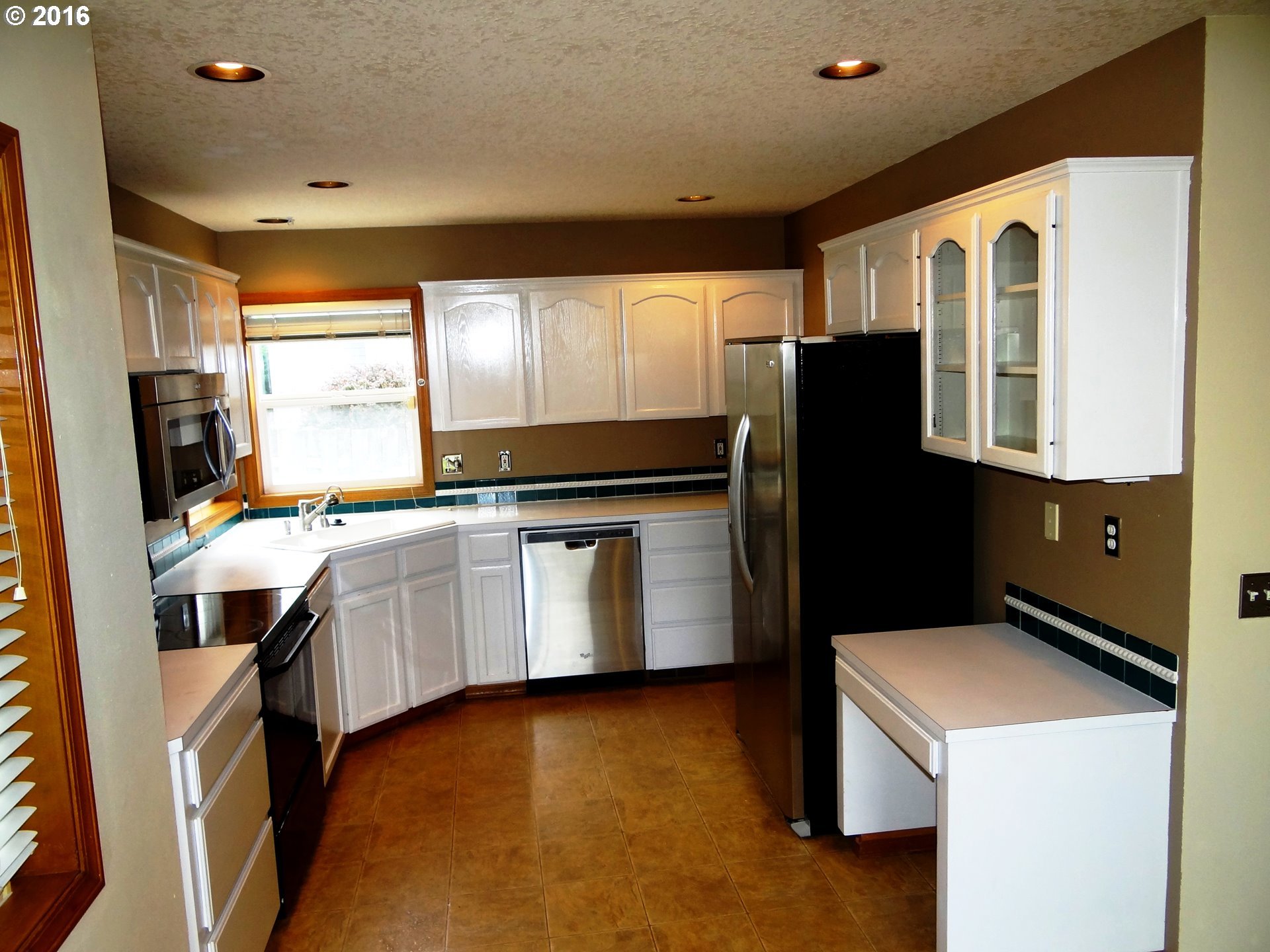18459 Southwest Kelly View Loop Beaverton, OR 97007 - Photo 10 of 10 Gallery Image 10