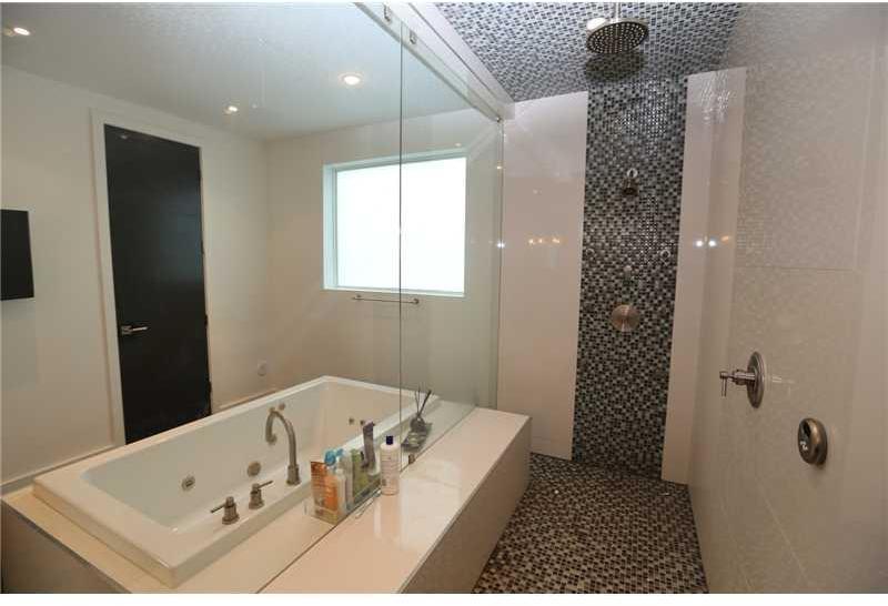 8740 Southwest 109th Street Miami, FL 33176 - Photo 15 of 25