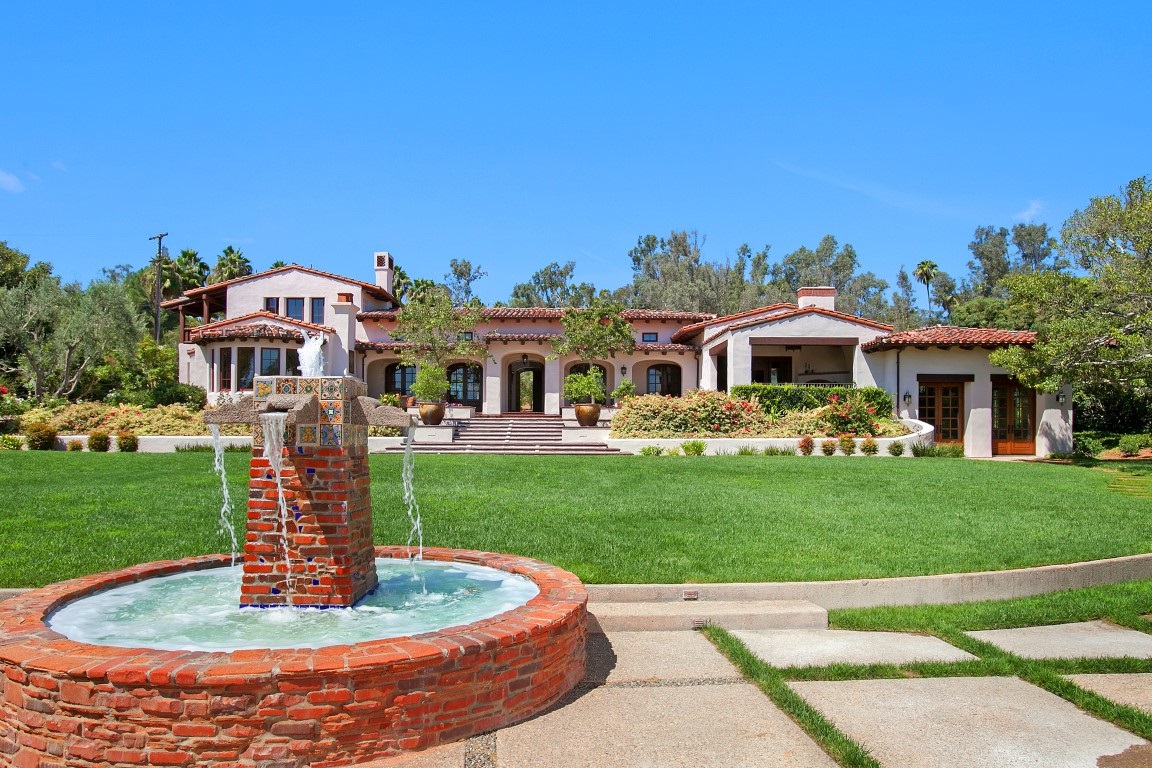 17442 El Vuelo Rancho Santa Fe, CA 92067 - Photo 13 of 18