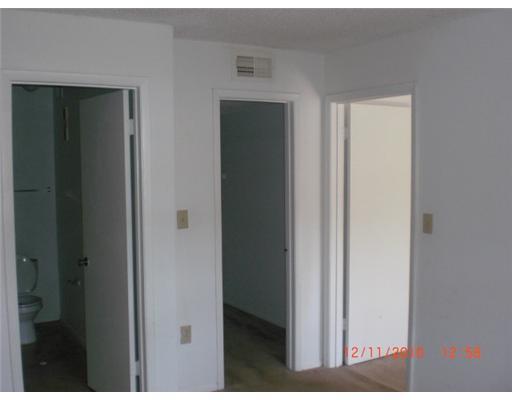 15661 Southwest 104th Terrace, Unit 322 Miami, FL 33196 - Photo 9 of 10