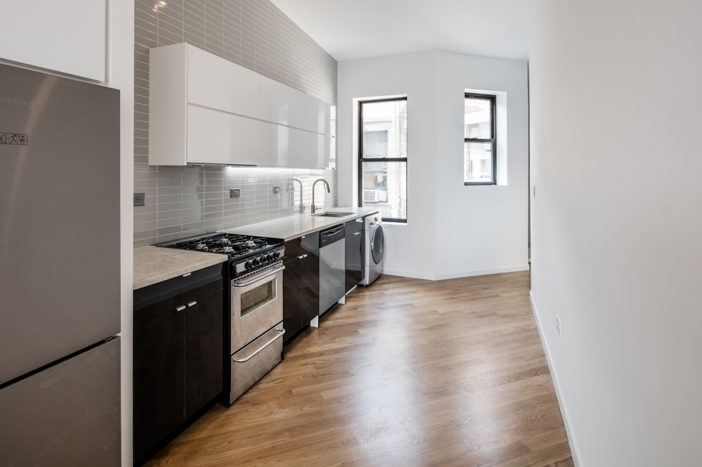 137 MacDonough Street, Unit 4L Brooklyn, NY 11216 - Photo 2 of 7