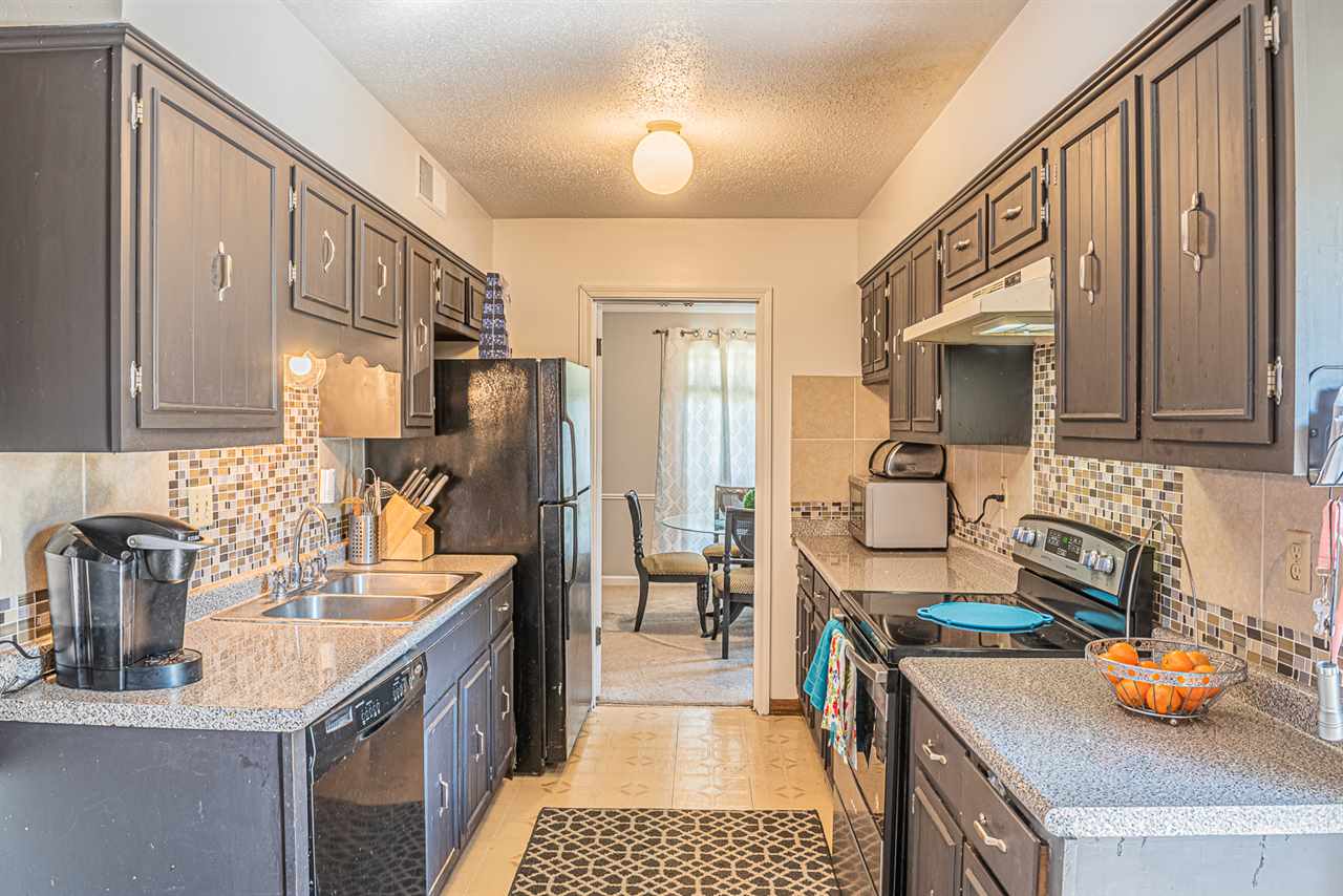 4939 Whitworth Road Memphis, TN 38116 - Photo 12 of 24 Gallery Image 12