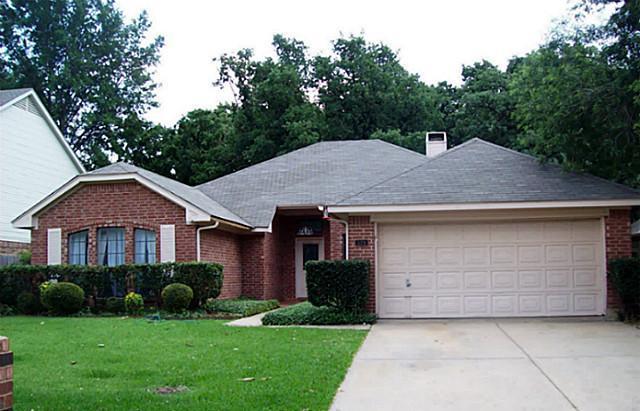 521 Post Oak Road Grapevine, TX 76051 - Photo 1 of 1 View of front entry--must see interior updates. This is a very clean, move-in ready home.