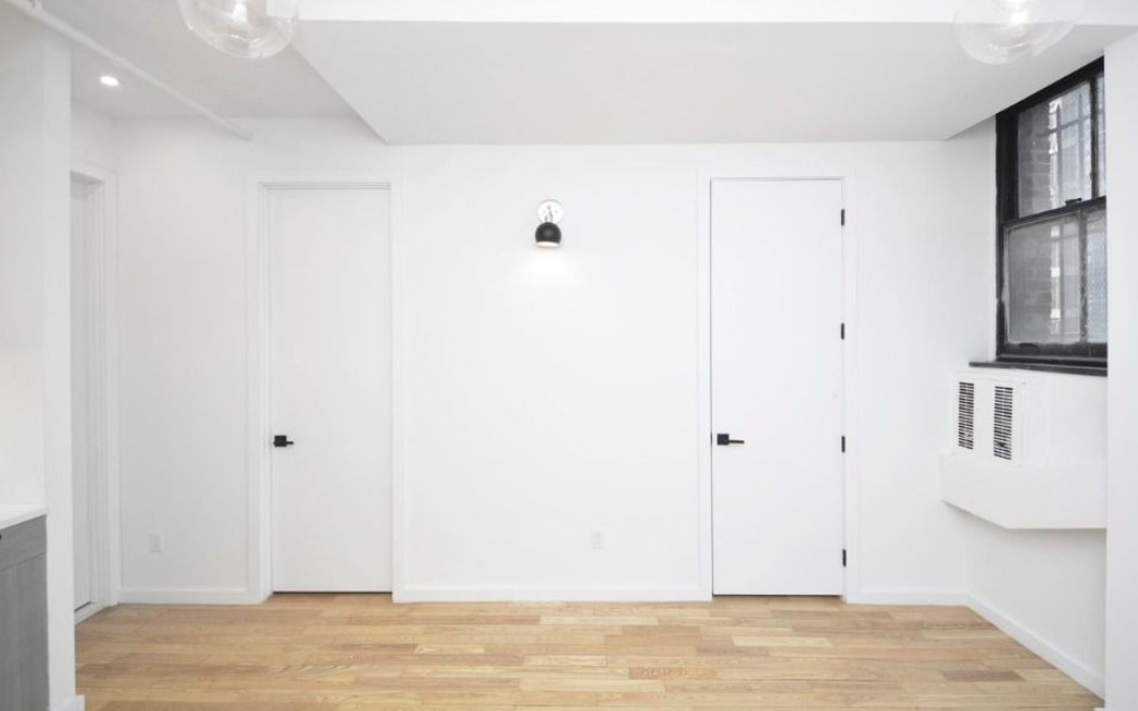 584 Myrtle Avenue, Unit 3C Brooklyn, NY 11205 - Photo 2 of 8