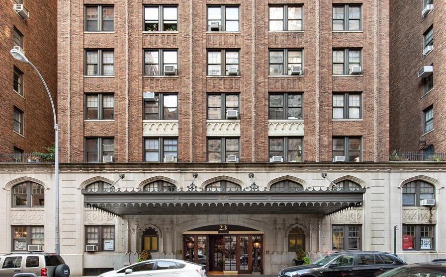 Park Royal 23 W 73rd St, Manhattan, NY 10023 - Photo 2 of 2