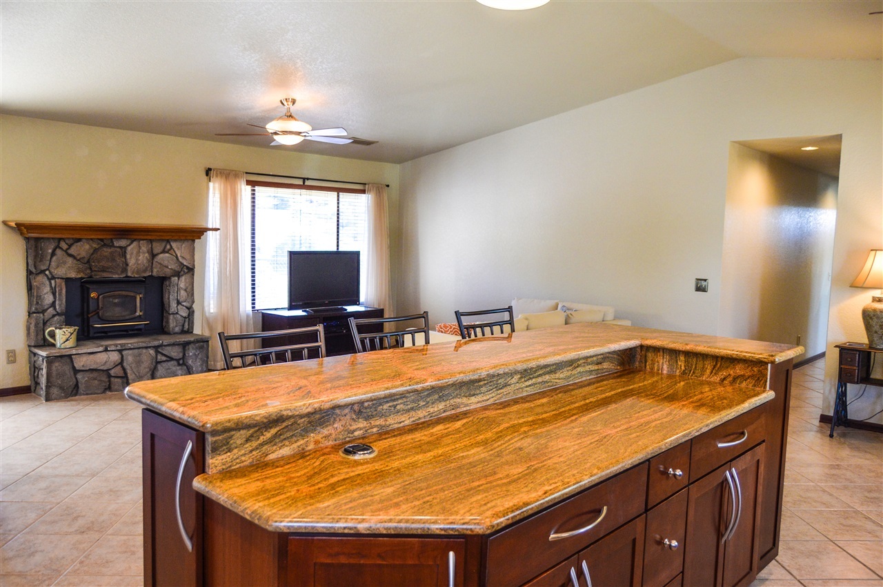 30363 Anthony Road Valley Center, CA 92082 - Photo 5 of 25