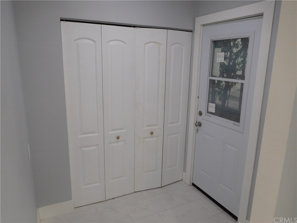 1584 Oak Grove Place Los Angeles, CA 90041 - Photo 35 of 36 Laundry room with new door !!