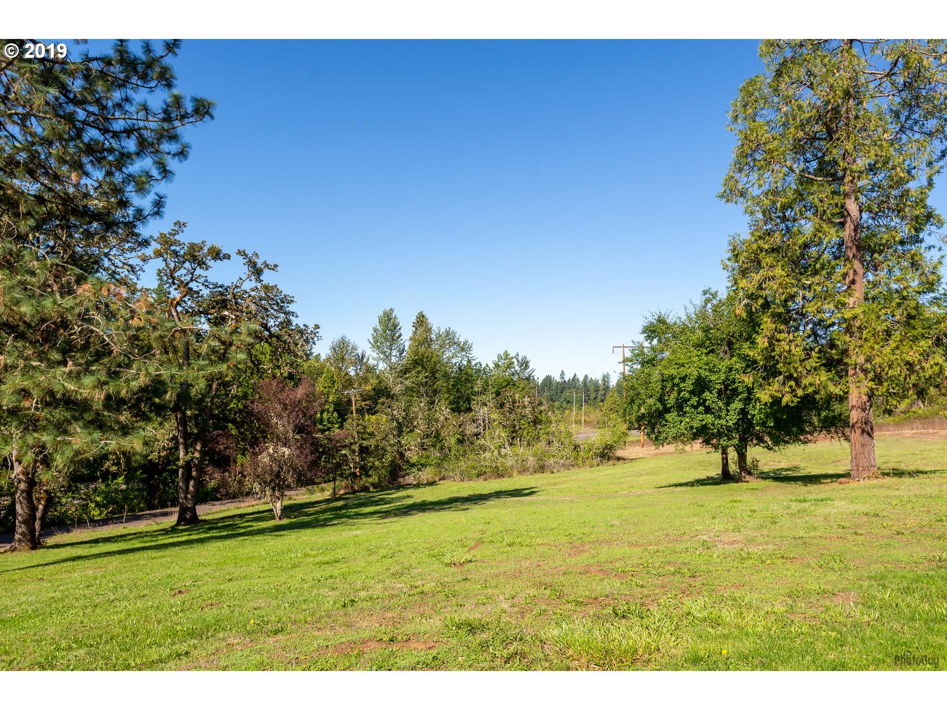 38521 Old Pengra Road Fall Creek, OR 97438 - Photo 25 of 32 Gallery Image 25
