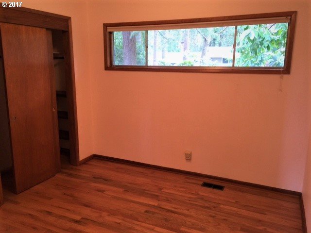 4311 Southwest Freeman Street Portland, OR 97219 - Photo 19 of 26 Gallery Image 19