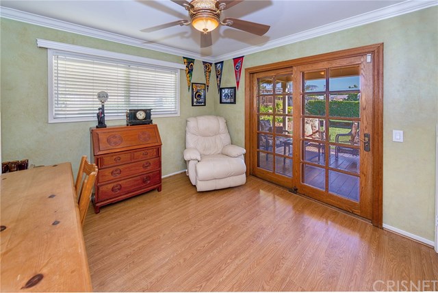 698 Benson Way Thousand Oaks, CA 91360 - Photo 16 of 21