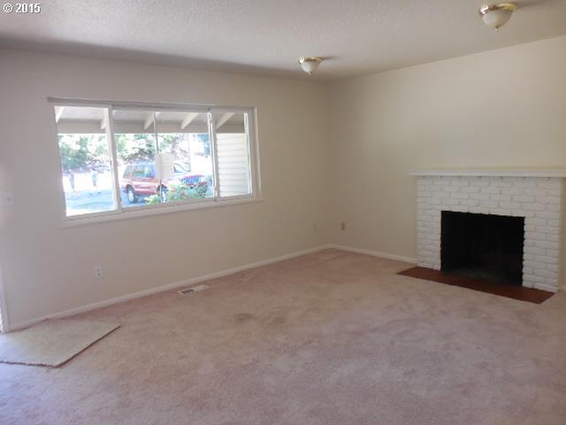 11170 Northwest McDaniel Road Portland, OR 97229 - Photo 4 of 13 Gallery Image 4