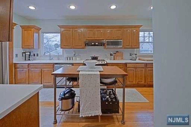 31 High Street Ridgewood, NJ 07450 - Photo 9 of 24