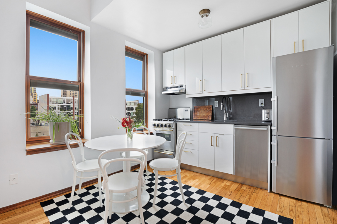 491 Park Place, Unit 4F Brooklyn, NY 11238 - Photo 2 of 7