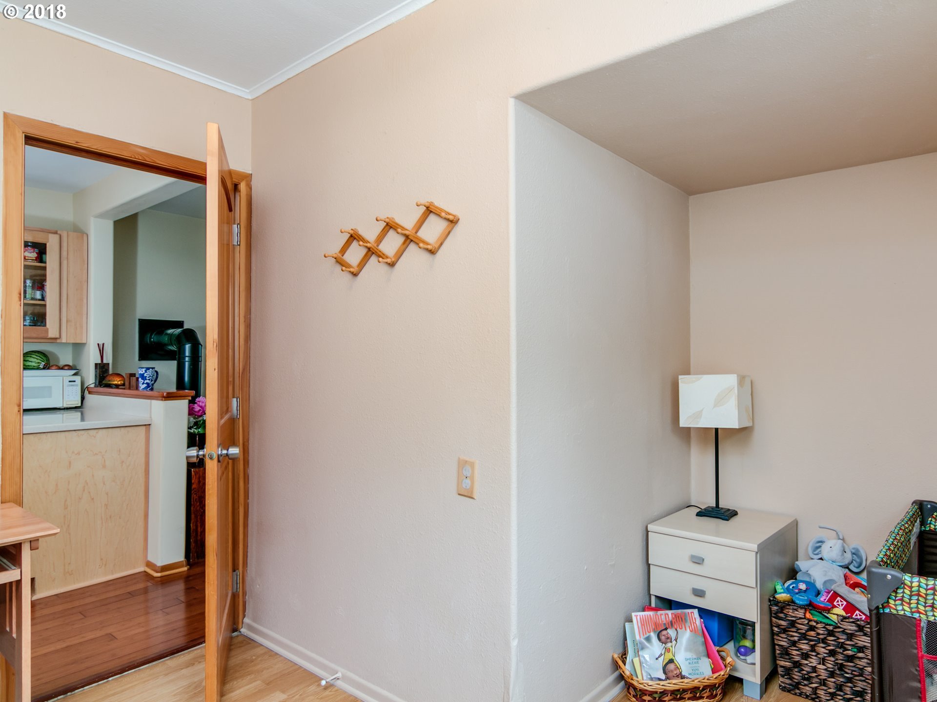 1916 Northeast Rosa Parks Way Portland, OR 97211 - Photo 25 of 32 Gallery Image 25
