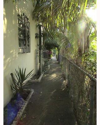 962 Northwest 8th Street Road Miami, FL 33136 - Photo 10 of 16 Gallery Image 10