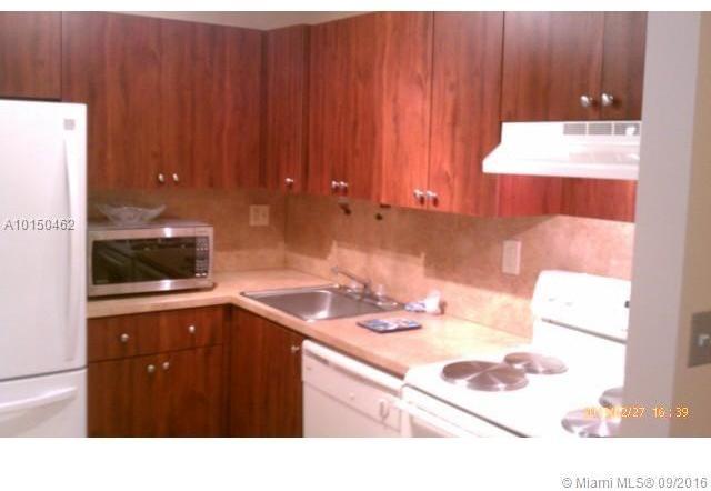 7135 Northwest 179th Street, Unit 302 Miami Gardens, FL 33015 - Photo 3 of 5