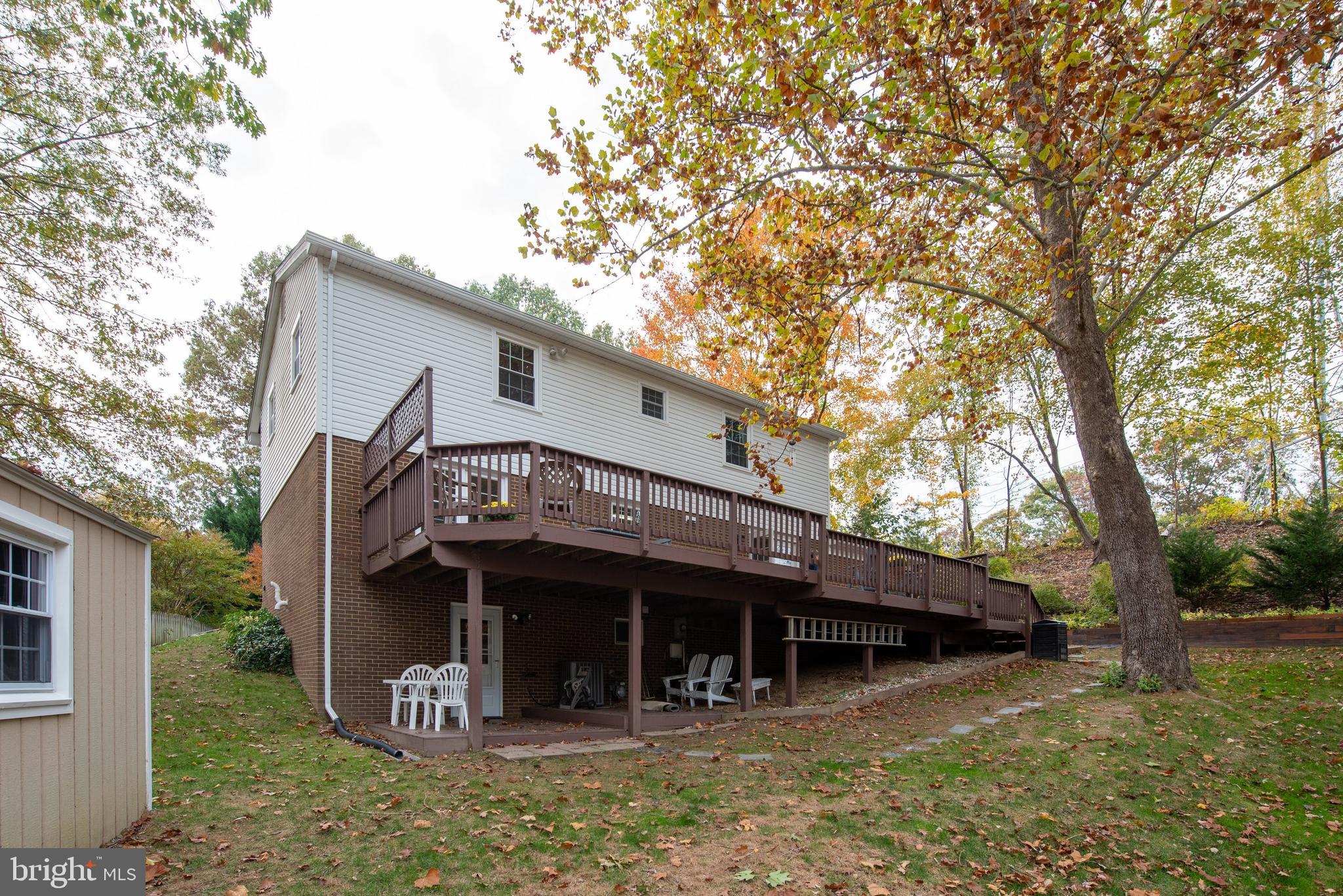 7206 Reservation Drive Springfield, VA 22153 - Photo 31 of 40