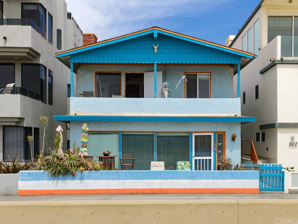 528 The Strand Hermosa Beach, CA 90254 - Photo 2 of 28