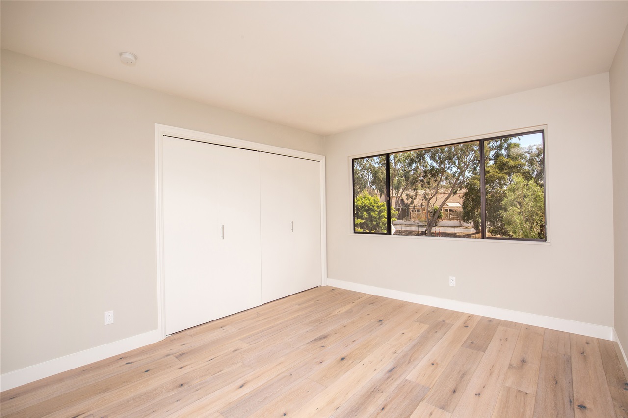 8393 Cliffridge Lane La Jolla, CA 92037 - Photo 19 of 25