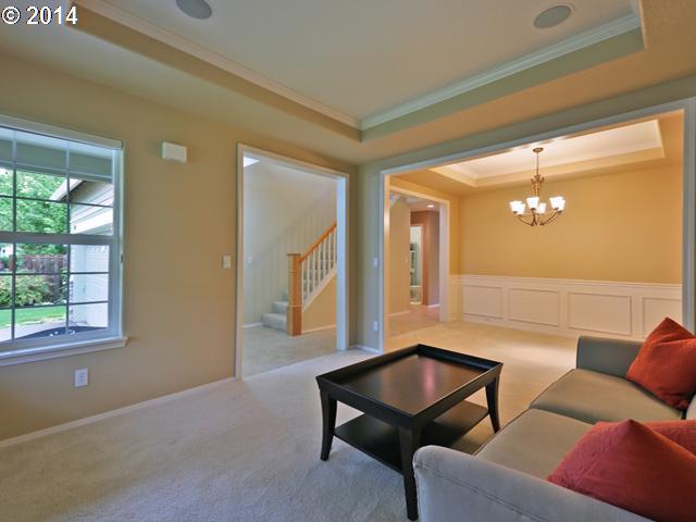 3879 Northwest Tustin Ranch Drive Portland, OR 97229 - Photo 3 of 14