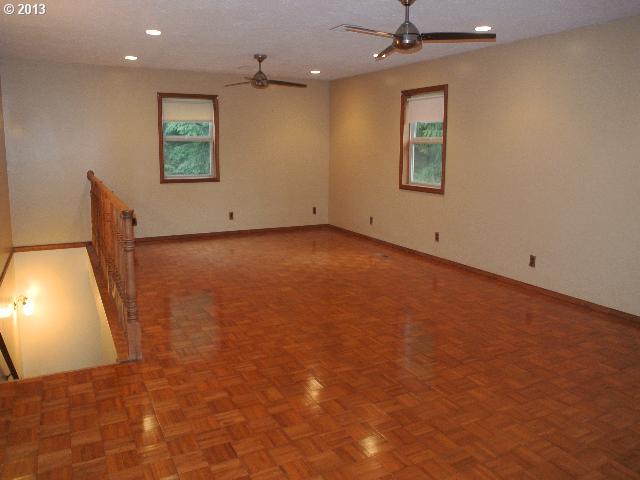 220 Ragland Road Longview, WA 98632 - Photo 8 of 16 Gallery Image 8