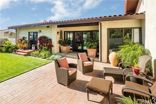 1539 Vía Coronel Palos Verdes Estates, CA 90274 - Photo 24 of 29