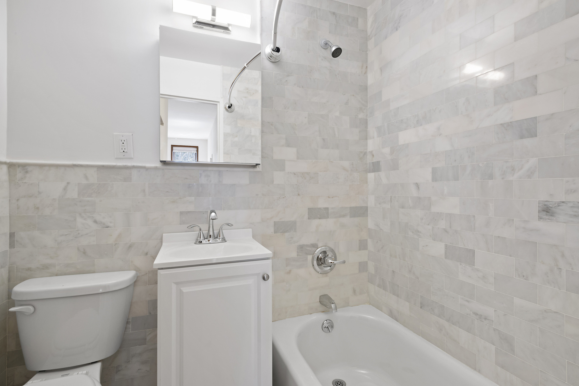 522 East 82nd Street, Unit 4 Manhattan, NY 10028 - Photo 5 of 6