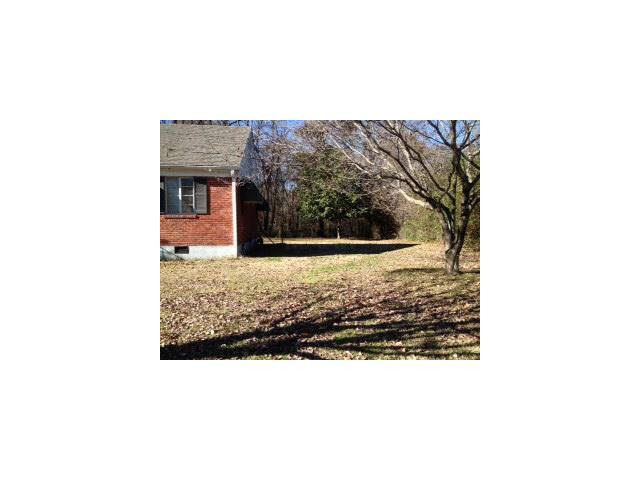 2127 Brookline Road Memphis, TN 38128 - Photo 2 of 7