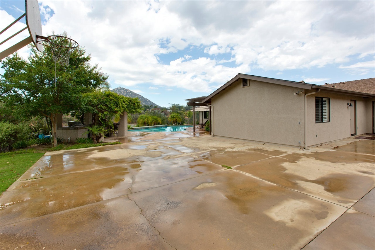 17631 Rancho De La Angel Road Ramona, CA 92065 - Photo 14 of 25 Gallery Image 14