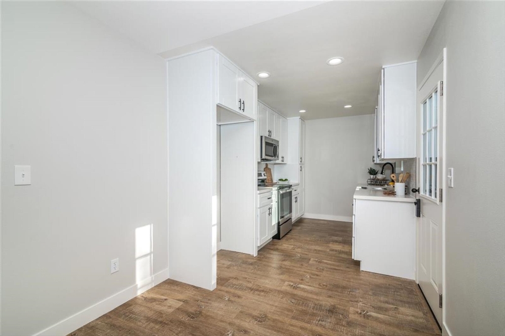 8608 Big Rock Road Santee, CA 92071 - Photo 10 of 25 Gallery Image 10