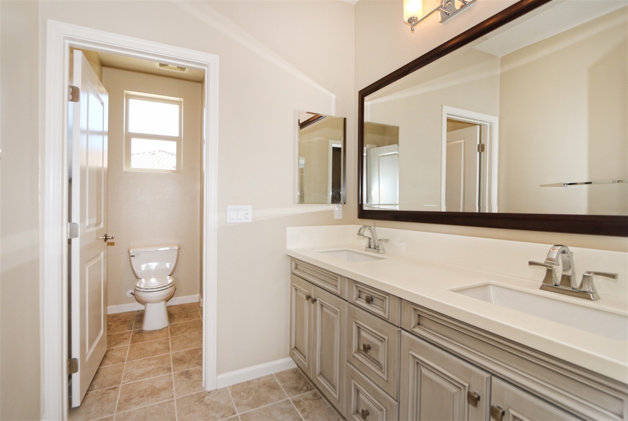 5648 Rancho Del Caballo Bonsall, CA 92003 - Photo 14 of 23 Gallery Image 14